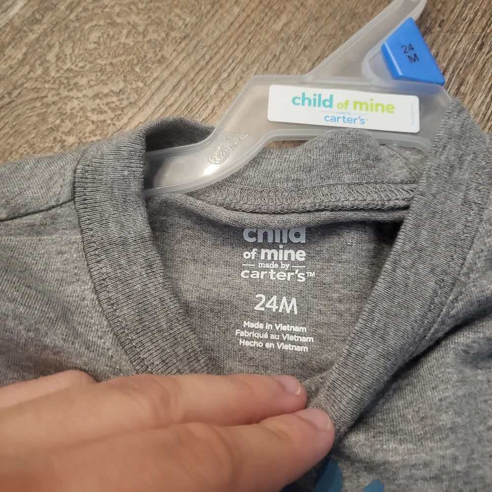 🌻 NWT Carter’s baby boy 2pc Dino summer Set 24M plaid & grey